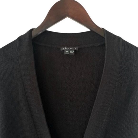 Theory Black V-Neck Button Down Long Sleeve Cashmere Knit Sweater Size Small - Picture 4 of 8